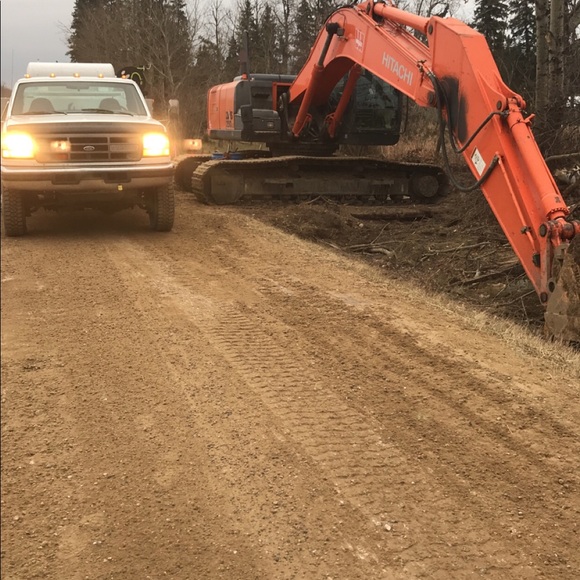 Meet your Posher, Josh - Picture 1 of 1